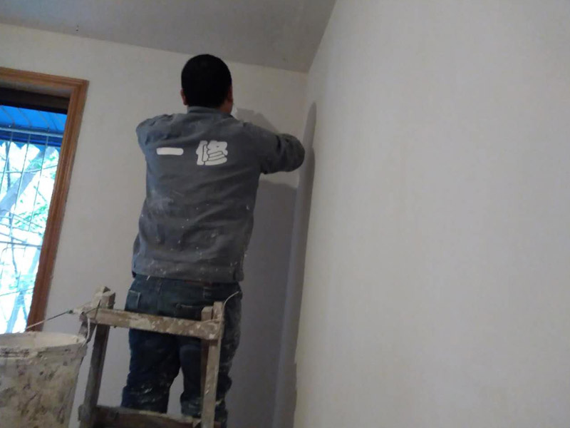 杭州房屋漏水墻面發(fā)霉怎么辦，杭州房屋漏水哪家好
