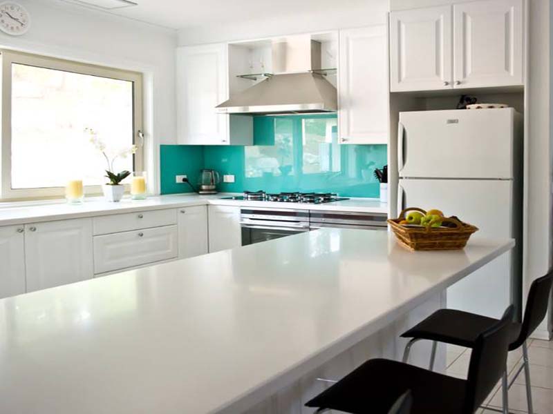 青島窗戶漏水是施工的質(zhì)量問題嗎，青島窗戶漏水如何解決