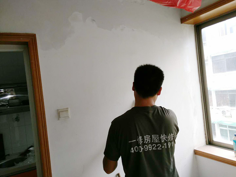 廣州墻紙安裝一般多少錢，廣州墻紙?jiān)趺窗惭b效果好