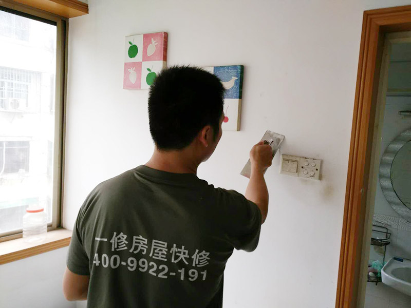 上海墻面裂縫怎么修補(bǔ)效果好，上海墻面裂縫修補(bǔ)的注意事項(xiàng)