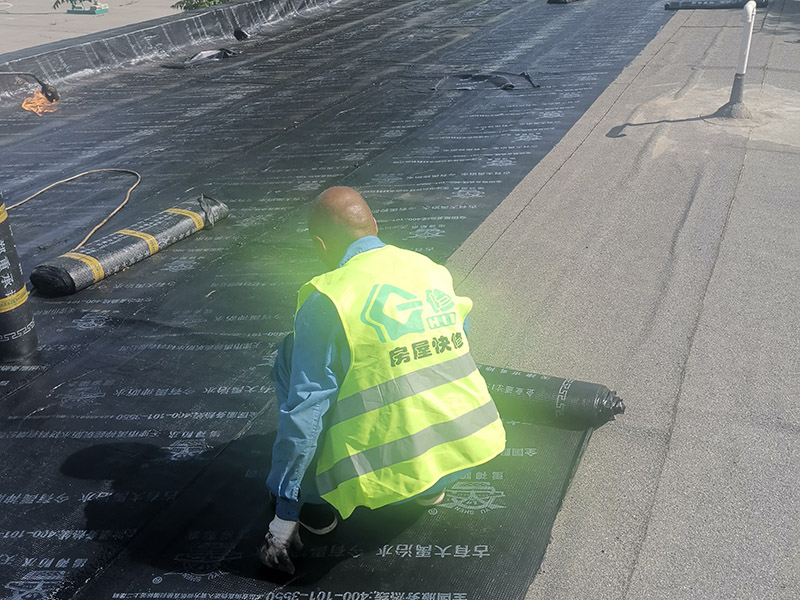 裝修后出現(xiàn)漏水問題怎么辦，專業(yè)重慶裝修公司通常這樣處理