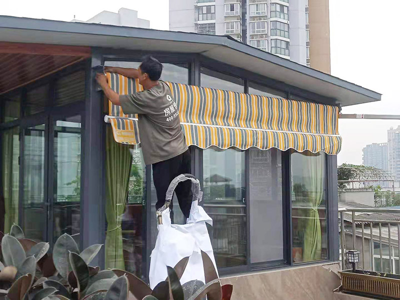 武漢陽(yáng)臺(tái)裝修改造電話，漢口附近改造陽(yáng)臺(tái)聯(lián)系方式