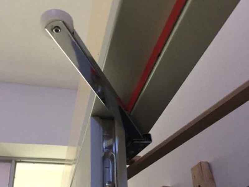 德陽閉門器安裝的兩個簡單方式，平行安裝和上門框安裝