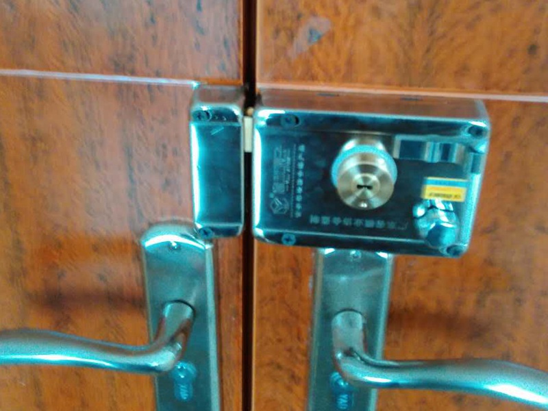 門(mén)窗維修安裝價(jià)格,斷橋鋁門(mén)窗內(nèi)開(kāi)內(nèi)倒