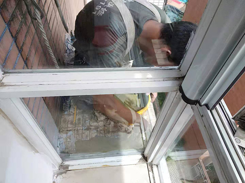 鄭州哪家維修公司可以維修鋁合金窗戶，