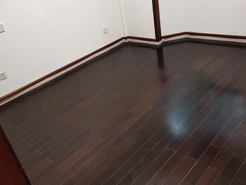 濟南木地板損壞嚴重需要更換，維修前需