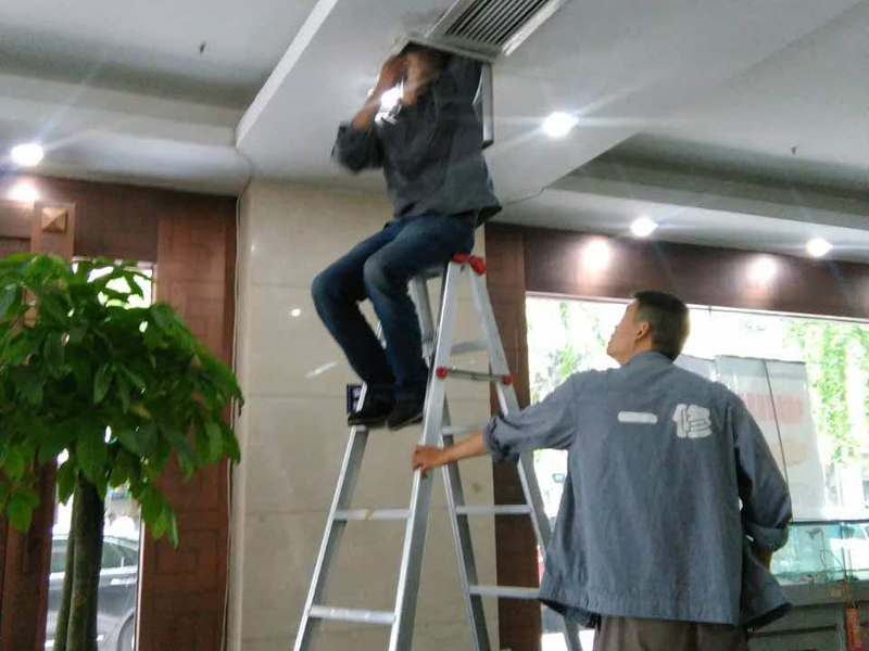 老房快速翻新預(yù)算大概是多少，老房快速