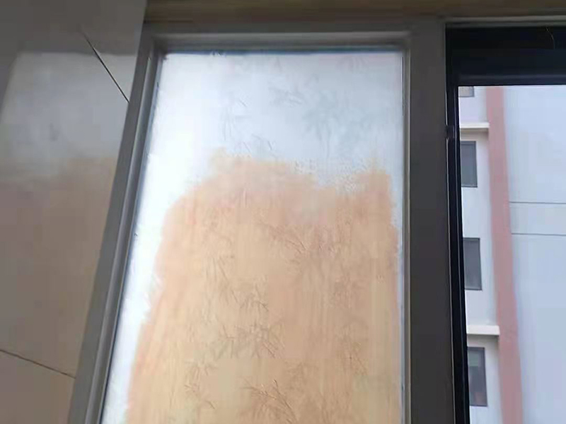 昆明陽臺(tái)安裝玻璃窗多少錢一平方？